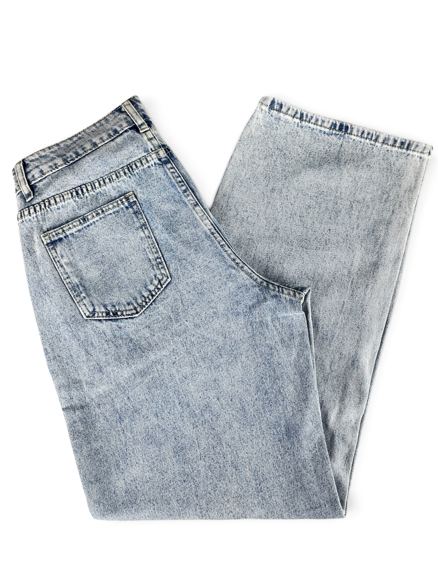 Calça jeans lavagem clara