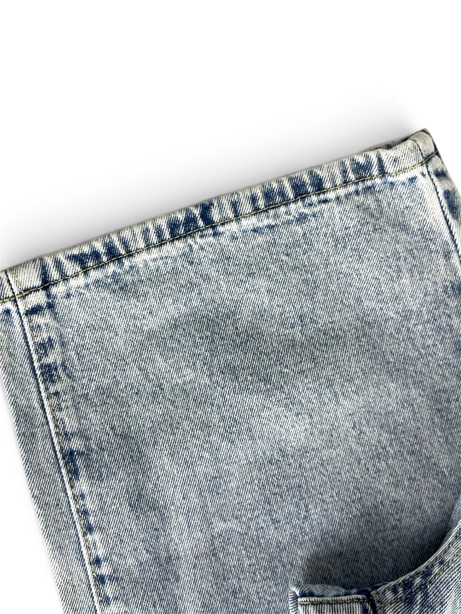 Calça jeans lavagem clara